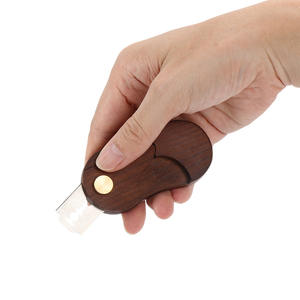 Nouvel accessoire de pâtisserie : Couteau à rainurer artistique pour la pâte, outil pour kit de <span class=keywords><strong>levain</strong></span>, lame à <span class=keywords><strong>pain</strong></span> rétractable en bois de chêne et de noyer - Product Image 5