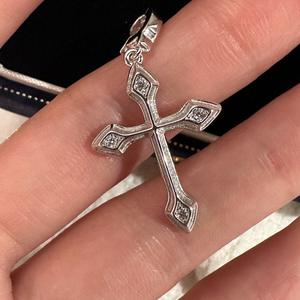 Pendentif en argent pur S925 avec personnalité rétro, style vintage simple et élégant, style français antique, incrustation de zircon - Product Image 4