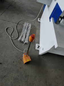 DAC360 Guillotine <strong>Shearing</strong> <strong>Machine</strong> 16*3200 Metal Hydraulic <strong>Shearing</strong> <strong>Machine</strong> for Steel Cutting - Product Image 5