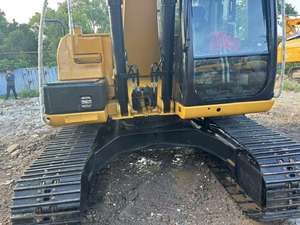 Excavateur Caterpillar 312DGC d'occasion avec pompe à moteur et PLC-Poignée robuste sur chenilles pour une stabilité des terrains complexes - Product Image 6