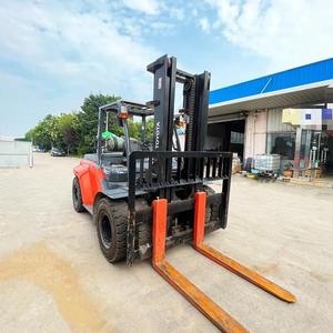 Montacargas Usados Toyota 8T de 8 Toneladas y 4 Metros de Alcance, con Motor de Combustión Interna, de Toyota TCM, Komatsu, Mitsubishi, Heli - Product Image 3