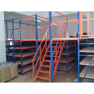 Système de rayonnage en acier Q235 pour <span class=keywords><strong>mezzanine</strong></span>, plateforme métallique robuste, rayonnage de stockage en <span class=keywords><strong>mezzanine</strong></span> avec escalier et garde-corps - Product Image 2