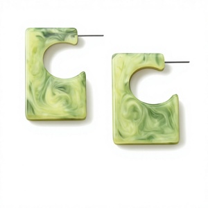 Nouvelles Boucles d'Oreilles Créoles de Luxe en Résine Acrylique, Forme Cœur, Pique Noire, As Rouge, Faites à la Main, Bijou Tendance et Audacieux pour Femme - Product Image 3
