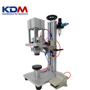 Luchtcompressie Aangedreven Afdekmachine Voor Verschillende Soorten Parfumcontainers - Product Image 3