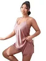 Kolsuz Sling saten pijama 2 parça özelleştirilmiş seksi güzel Nighties pijama takım elbise gecelikler kaşkorse