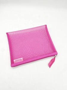<span class=keywords><strong>Pochette</strong></span> en maille de nylon <span class=keywords><strong>fuchsia</strong></span> sac en maille de polyester plat personnalisé <span class=keywords><strong>pochette</strong></span> à fermeture éclair de maquillage en maille RPET 100% personnalisée - Product Image 5