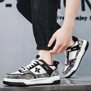 2026 Original <b>Box</b> Designer logo Graffiti Fashion Trend Casual Skate Shoes Men's and Women's Sports Shoes Stylish Men's Shoes - Product Image 6