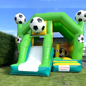 Château gonflable pour enfants avec toboggan pour jouer en extérieur sur le thème du football - Product Image 2