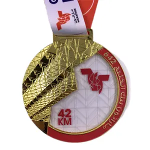 Madalya ve kupa askıları ekran futbol plastik akrilik özel madalya altın maraton metal spor ödülü madalya ile şerit