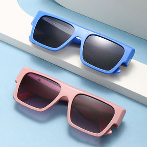Nouvelle mode Lunettes <span class=keywords><strong>de</strong></span> <span class=keywords><strong>soleil</strong></span> <span class=keywords><strong>de</strong></span> créateur <span class=keywords><strong>de</strong></span> luxe en forme <span class=keywords><strong>de</strong></span> ceinture dorée Lunettes <span class=keywords><strong>de</strong></span> <span class=keywords><strong>soleil</strong></span> femmes hommes tendances modernes et célèbres Lunettes <span class=keywords><strong>de</strong></span> <span class=keywords><strong>soleil</strong></span> plates vintage - Product Image 4