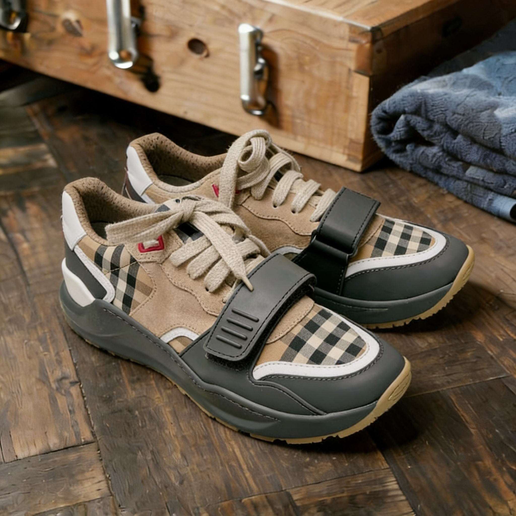 สีน้ำตาล