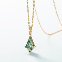 Collier pendentif en argent sterling 925 avec agate verte naturelle facettée en forme de cerf-volant pour femmes