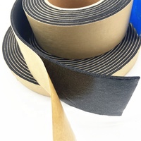 Bande de mousse d'isolation thermique NBR/PVC Bande de mousse souple en caoutchouc nitrile pour l'étanchéité des conduits