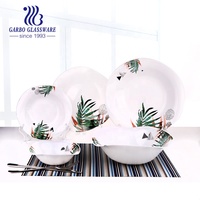 Vaisselle en gros Offre Spéciale assiettes à dîner nouveau design 14 pièces plat en verre opale transparent pour le service du dîner