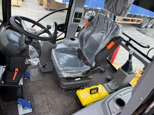 Used Cat420 <b>Mini</b> Backhoe Excavator 420F Crawler-type with <b>Motor</b> 2024 Model Excellent Condition - Product Image 6