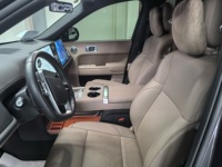 SUV électrique de luxe 6 places Li Auto L9 Ultra 2025 avec sièges en cuir, sièges de massage MEGA Home et écran de divertissement arrière de 21,4 pouces – En stock