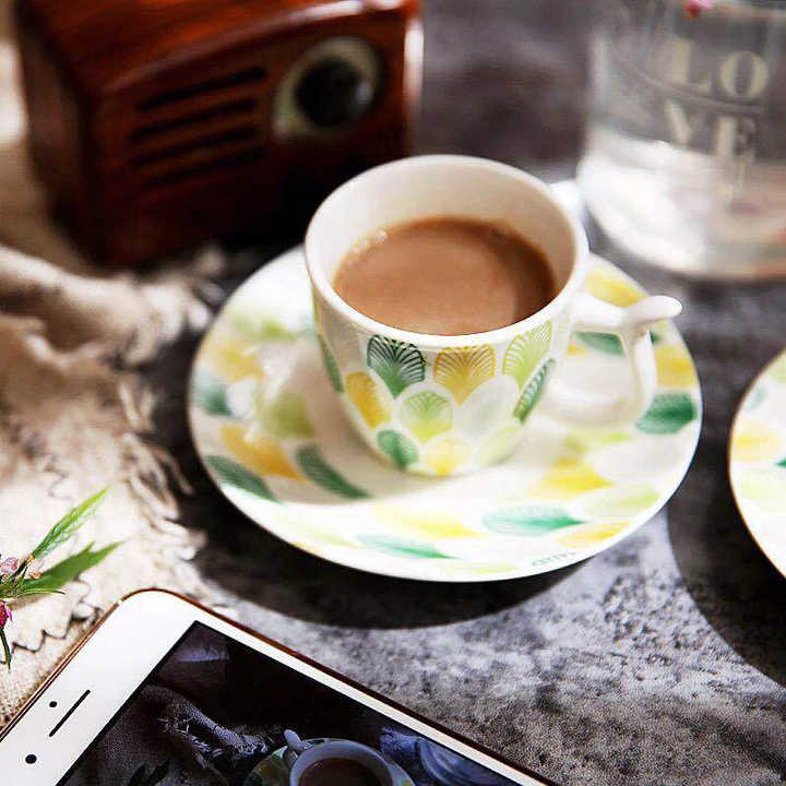 Porcelain Tea Set with Teapot Glass Tea Pot and Ceramic Cup Sets 80ml Coffee Tea Cup and Saucer with Flower Design