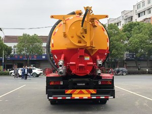Camion d'aspiration des eaux usées Dongfeng Liuzhou 8x4 22m³ avec moteur auxiliaire - Efficacité améliorée - Product Image 6