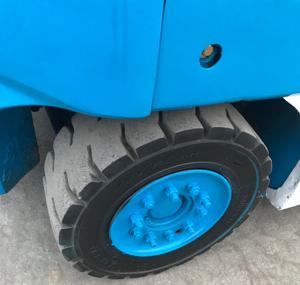 Montacargas Eléctricos Toyota de Alta Eficiencia de 1 y 2 Toneladas Usados en Buenas Condiciones y con Precio de Reparación de Maquinaria - Product Image 6
