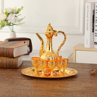 Décoration de table de maison vintage de style arabe Coffret cadeau de tasse à vin haut de gamme en alliage d'or avec plateau