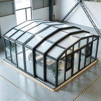 Structure de véranda électrique extensible et rétractable en aluminium, personnalisable, pour extérieur et restaurant, avec verre isolant et mobile