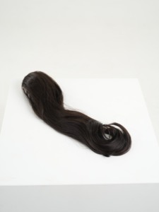 Extension de queue de cheval synthétique longue et naturelle avec pince à griffes, fabriquée en Corée, pour femmes - Product Image 5