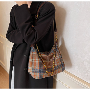 2025 nuevo bolso de hombro con cadena a cuadros, diseño retro, bolso de moda para mujer - Product Image 4