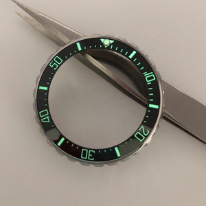 Pièces de montre haut de gamme : Insert de lunette en céramique entièrement luminescent pour SKX007, vente chaude - Product Image 1