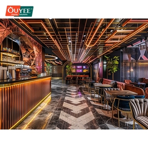 Ultimo Design per la Ristrutturazione di Caffetterie: Soluzioni di Design e Produzione con Layout Flessibile e Tavoli Espositivi - Product Image 6
