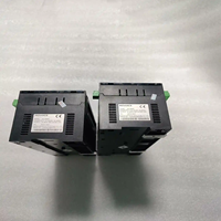 Controlador programable de alto rendimiento Máquina de bandas de borde Automatización Conexión de producto Entrada de 24 puntos Relé de salida de 16 puntos