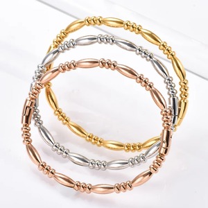 Bracelets en acier inoxydable imperméables pour femmes, bracelets ouverts en métal lisse, bijoux cadeau - Product Image 2