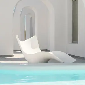 Chaise d'extérieur en plastique PE blanc, pour salon, chaise de plage, soleil, salon de piscine