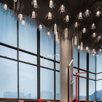 Lustre en verre suspendu ANNO Luxury Villa Branch, lumière LED en verre personnalisée pour hall d'escalier
