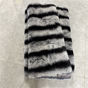 Pelliccia Morbida <span class=keywords><strong>di</strong></span> Coniglio e <span class=keywords><strong>Visone</strong></span> a Strisce Colore Cincillà - Product Image 3