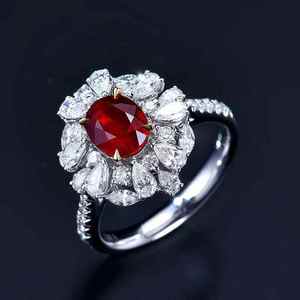Collection de bijoux de luxe SGARIT, rubis sang de pigeon non chauffé de Tanzanie, bague/pendentif en or 18 carats, diamants naturels. - Product Image 3