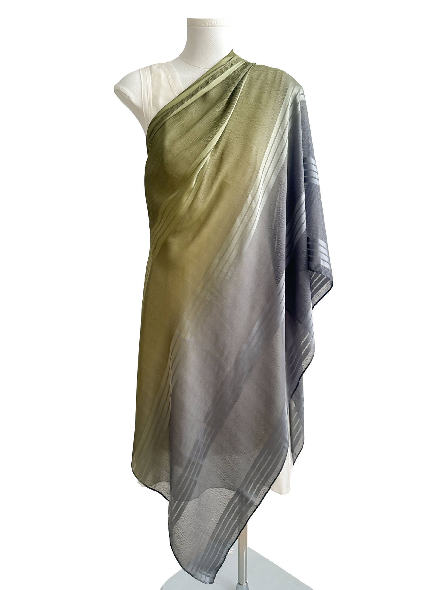 สีเขียว