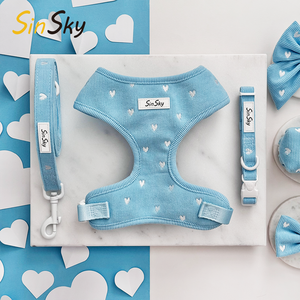 SinSky Custom Corduroy Hondentuig Designer Anti-Trek Hondentuig en Halsband Set Licht Geborduurd Verstelbaar Hondentuig Set - Product Image 1