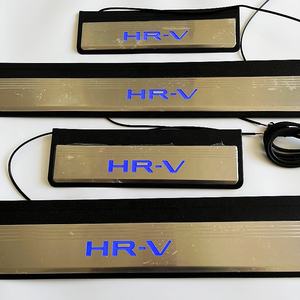 Placas de desgaste de coche de acero inoxidable, Placas led originales de umbral de puerta, plug and play, para Honda nuevo <span class=keywords><strong>HRV</strong></span> <span class=keywords><strong>2022</strong></span> - Product Image 2