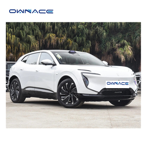 Hua <span class=keywords><strong>wei</strong></span> changan avatr 07 xe 5 cửa 5 chỗ ngồi cỡ trung SUV 200kmh xe điện nguyên chất mở rộng xe năng lượng mới trong kho - Product Image 6