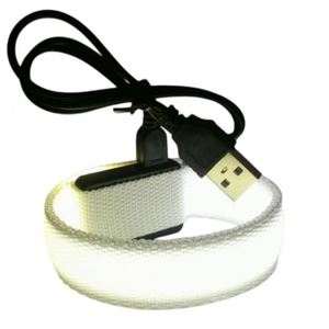 สายรัดข้อมือ LED โลโก้สั่งทำพิเศษ พร้อมไฟส่องสว่างแบบสั่นสะเทือนเมื่อได้รับเสียง สำหรับงานเทศกาล - Product Image 4