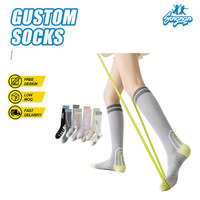 Chaussettes de compression tricotées mi-hautes avec logo personnalisé, respirantes, pour le sport, la course et le cyclisme, disponibles en OEM/ODM