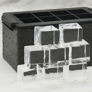 Nouveau moule à glaçons carrés transparents de 2 pouces à 8 cavités, format jumbo, à dissolution lente, tendance aux États-Unis - Product Image 3