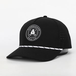 Casquette de baseball en polyester noir, perforée à découpe laser, avec logo PVC personnalisé à 5 panneaux, style Dad Hat, pour le sport, vente en gros - Product Image 2