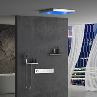 Ensemble de douche moderne minimaliste encastré au plafond avec cartouche céramique et contrôle thermostatique, finition cuivre brossé mural
