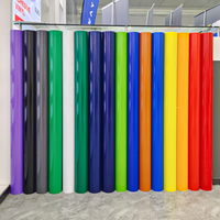 Venta caliente Sav PVC Color vinilo rollo autoadhesivo mate permanente pegamento brillante cartel materiales para diseño gráfico Plotter uso