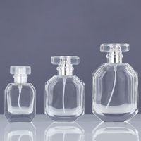 Flacon de parfum en verre transparent de luxe, personnalisé, populaire, carré, épais, avec pulvérisateur, 100 ml, vente en gros