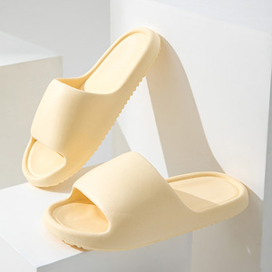 Pantuflas Personalizadas de Invierno, Ligeras, Antideslizantes, Transpirables, con Amortiguación, Suaves, Tipo Nube, con Suela Gruesa - Product Image 3