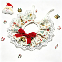 Bavoir de Noël en coton et polyester pour animaux de compagnie, motif dessin animé avec nœud papillon Père Noël et clochette
