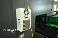Machine de découpe laser à fibre pour tubes métalliques 6000W, 8m (26ft), coupe laser de tuyaux jusqu'à 240mm avec enclos de protection