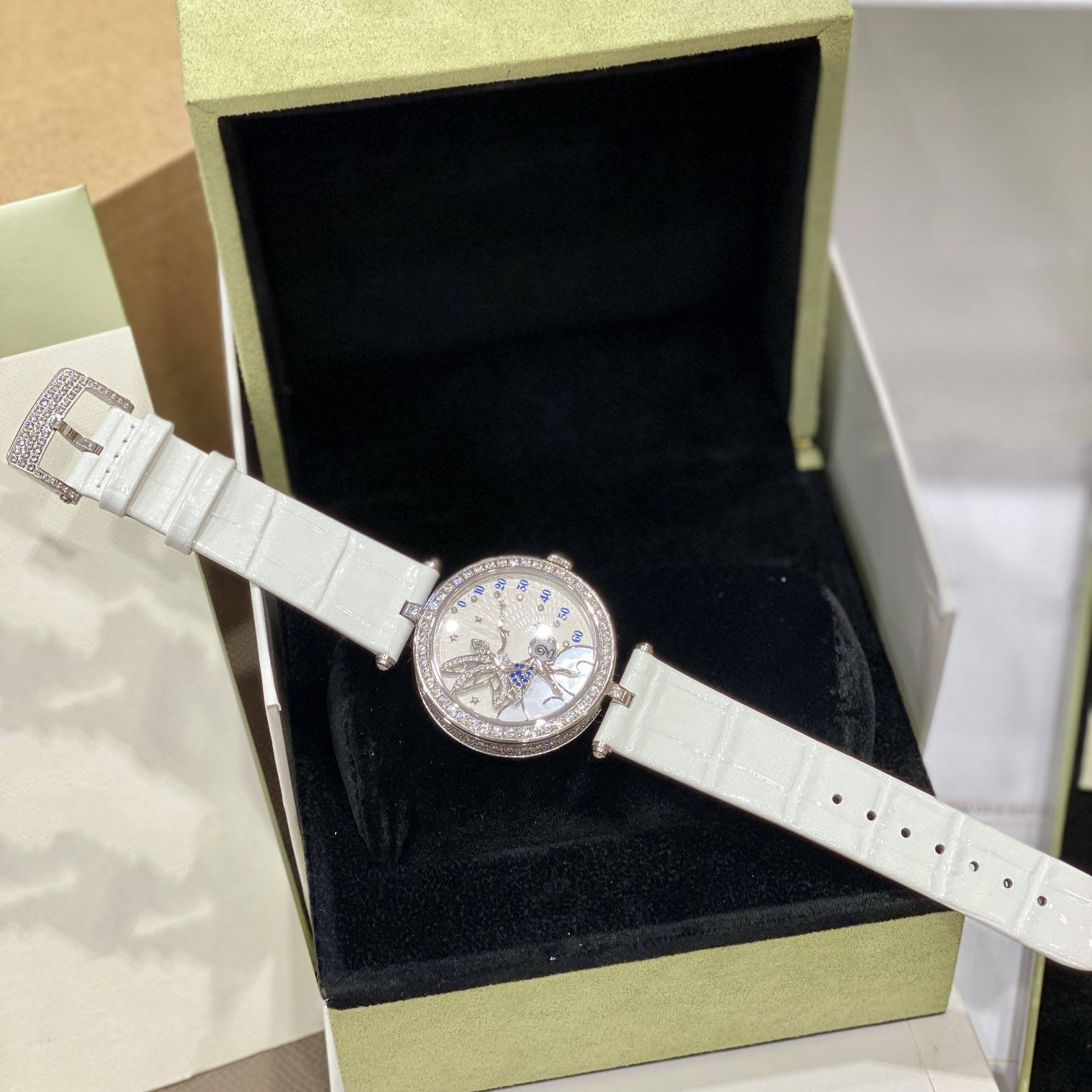 As shown in the figure